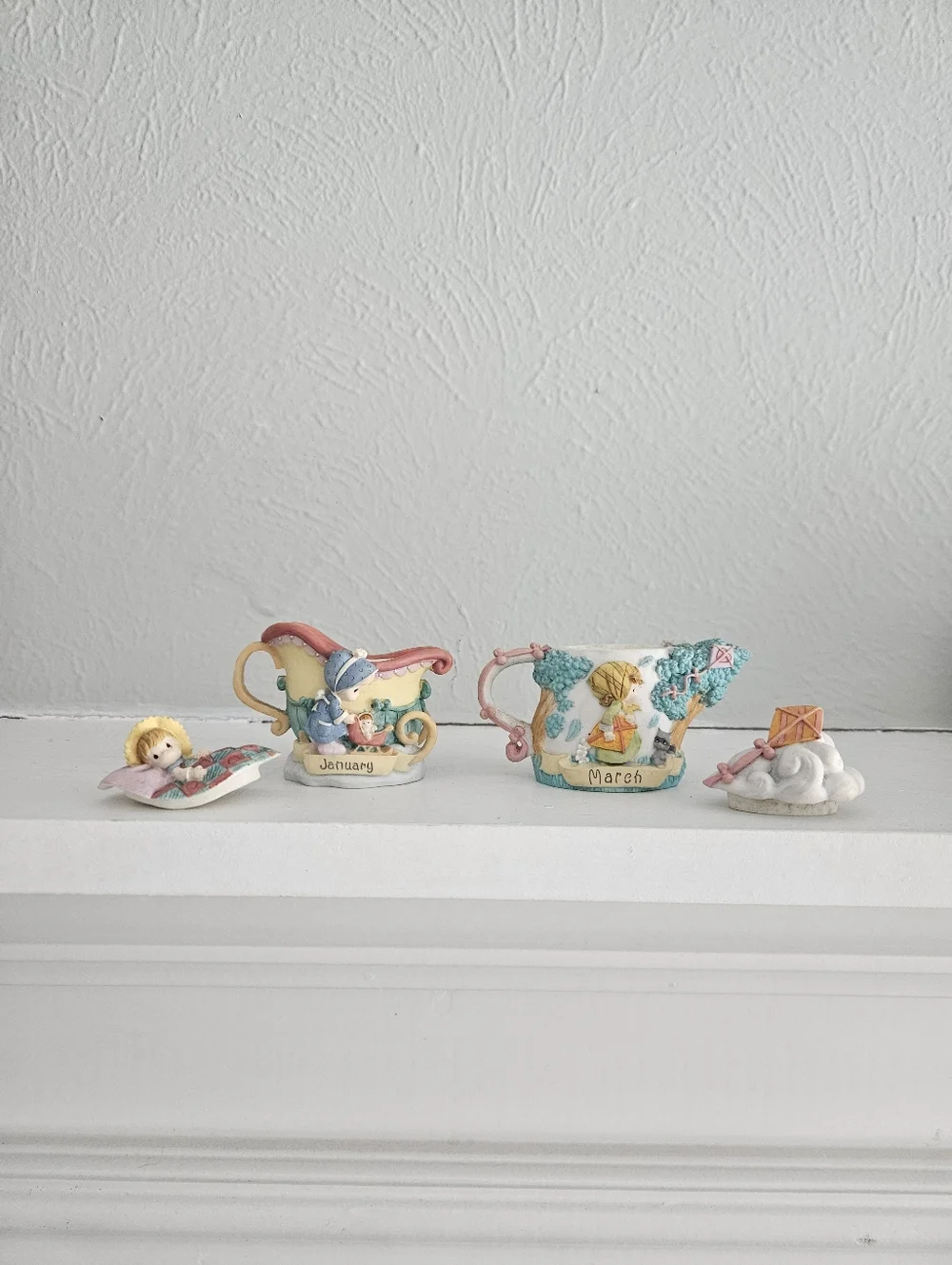 Vintage Precious Moments X Avon Enesco Monthly Mini Teapots Set Of 10